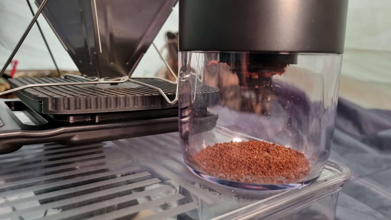 Portable-Electric-Grinder-For-Camping